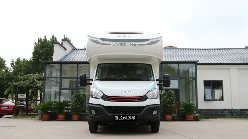 皮卡房車和依維柯房車你會選哪種？