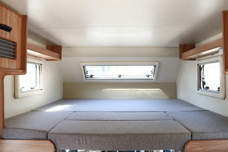 2米大床的房車，真的挺好