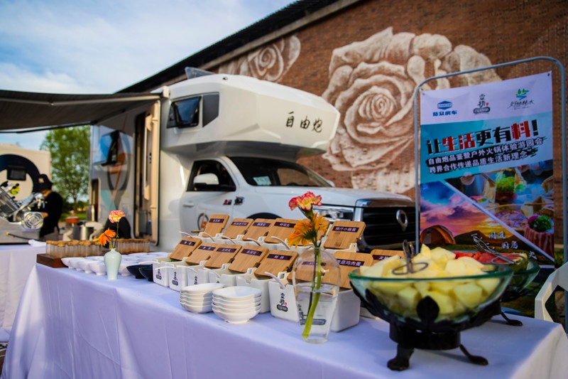 舒適房車生活，你怎么能不羨慕？