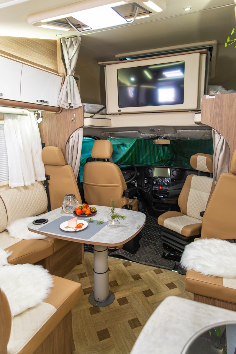 品質、安全、舒適、空間,這款房車沒得挑 品質、安全、舒適、空間,這款房車沒得挑