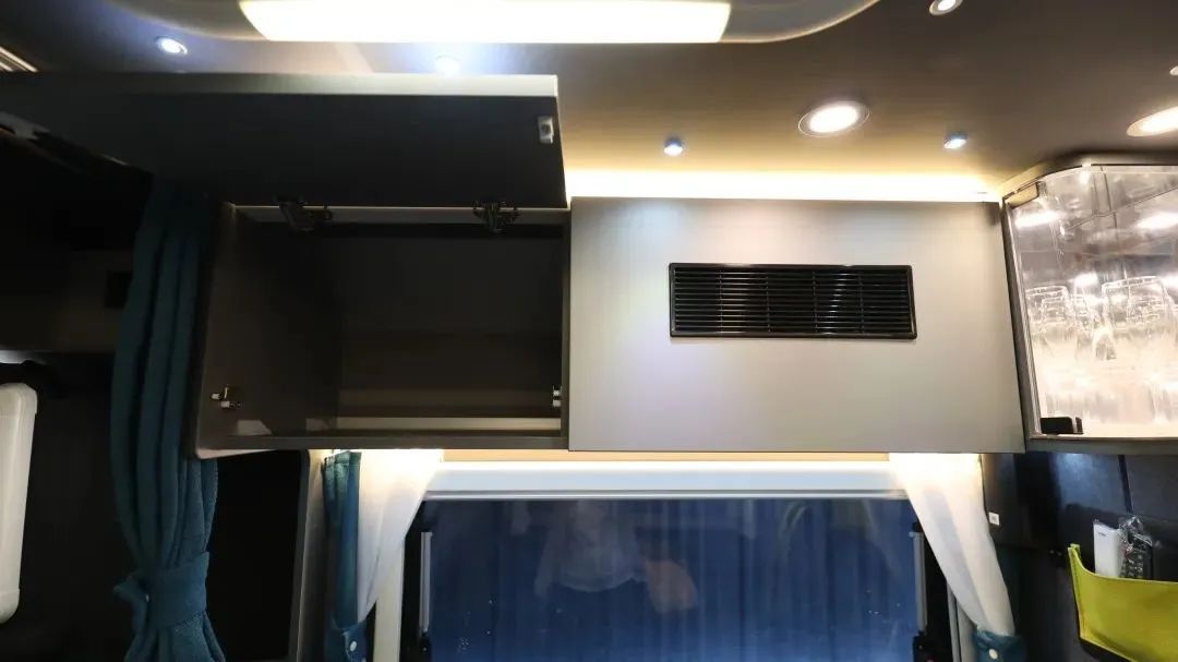 去海邊和野外，尋找失落的安寧