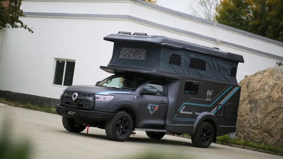 無懼限高，自由穿行，升頂炮讓您實現開著房車去越野！