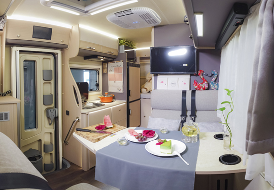 這些房車，上藍牌C本可以開